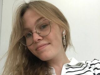 MoiraHadley's Live cam in Canada Profile Image